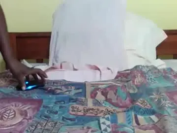 Chaturbate Free Porn Cam of princessmiles2