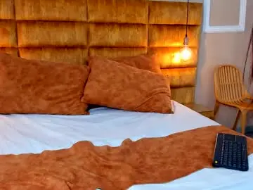 Chaturbate Live Porn of shairaclark