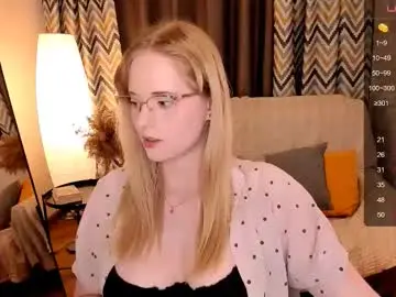 Chaturbate Nude Webcam of sheslinki