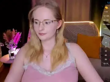 Chaturbate Best Webcam of sheslinki