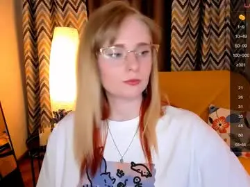 Chaturbate Best live sex cam show of sheslinki