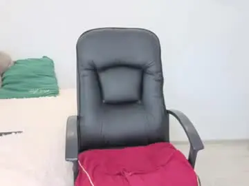Chaturbate Live Sex of lili_and_niki