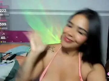 Chaturbate Sex Cam of naughtysasha27