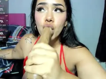 Chaturbate Nude Webcam of naughtysasha27