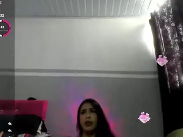 Chaturbate Best live sex cam show of naughtysasha27
