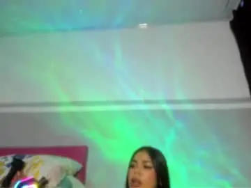 Chaturbate Live Sex of naughtysasha27