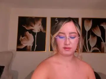 Chaturbate Free Porn Cam of novasinclairx