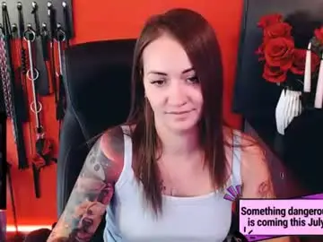Chaturbate Live Sex Cam of gina_hotlick