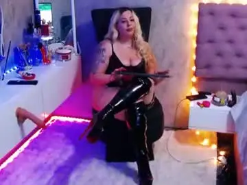 Chaturbate Adult Webcam of guess__whoo