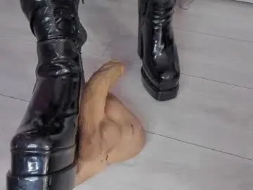 Chaturbate Adult Video Chat of sarah_mistress_