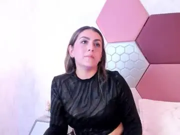 Chaturbate Watch Live Sex Cams of ariarous