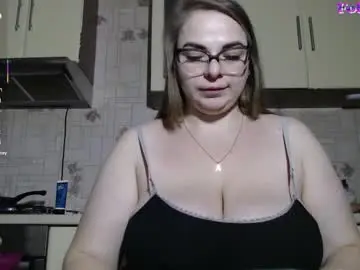 Chaturbate Free Live Porn of carolinadiamond