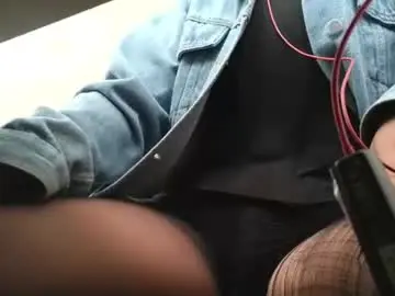 Chaturbate Watch Live Sex Cams of anddrea_
