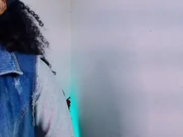 Chaturbate Live Sex of ellie_alves