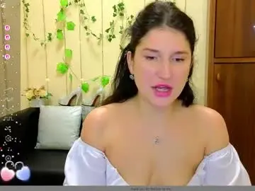 Chaturbate Live Sex of alianna_solo_kiss