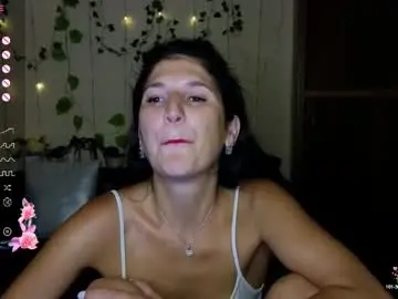 Chaturbate Sex Chat of alianna_solo_kiss