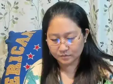 Chaturbate Adult Webcams of sweetpilipina88