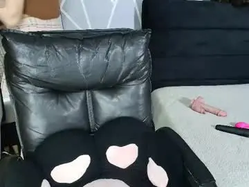 Chaturbate Live Sex Cam of zpzphot