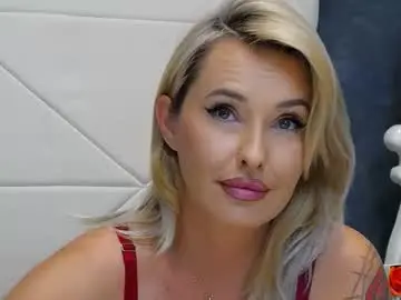 Chaturbate Live Porn of issasmyth