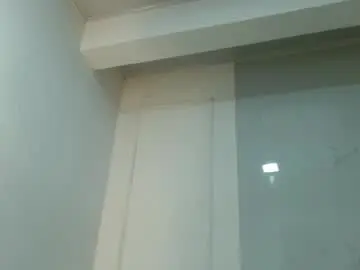 Chaturbate Adult Video Chat of kiraawild