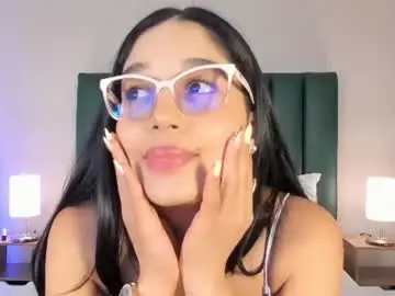Chaturbate Adult Video Chat of mia_molina_