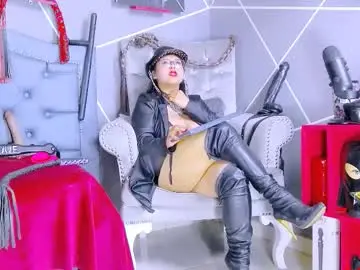 Chaturbate Watch Live Sex Cams of evangeline_17