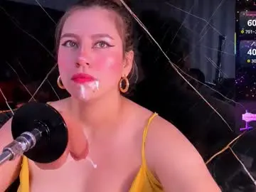 Chaturbate Best live sex cam show of evelin_belen