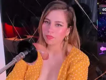 Chaturbate Free Live Porn of evelin_belen