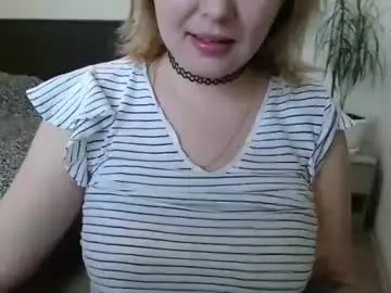 Chaturbate Live Porn of lolamyr