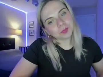 Chaturbate Live Sex Cam of winter_miracle