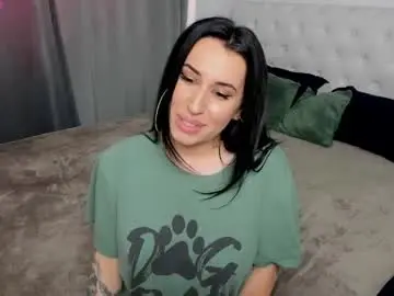 Chaturbate Free Porn Cam of hotmorenaxxx