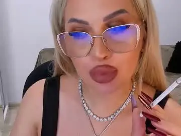 Chaturbate Live Sex Cam of lovelyblondyxxx