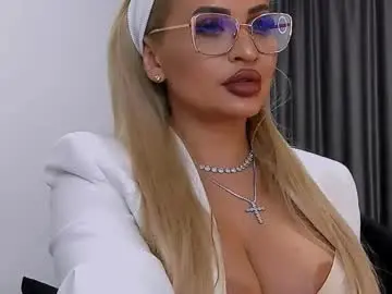 Chaturbate Adult Webcam of lovelyblondyxxx