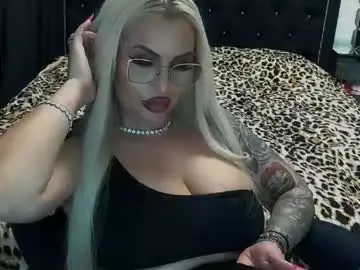 Chaturbate Adult Video Chat of lovelyblondyxxx