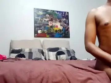 Chaturbate Live Sex Cam of dentzo