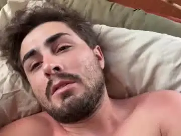 Chaturbate Live Sex Cam of rubenzaragosa09