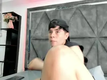 Chaturbate Live Sex Cam of abbysmiitth_
