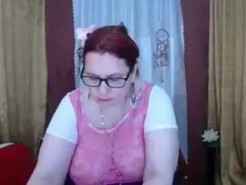 Chaturbate Free Porn Cam of dyannelovee