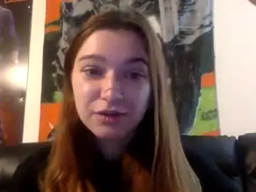 Chaturbate Sex Cam of growingnotashowing