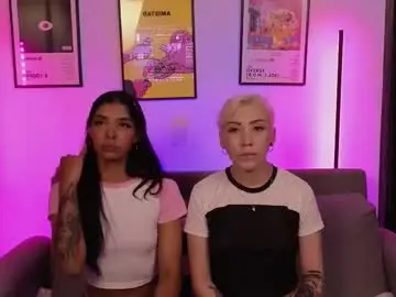 Chaturbate Live Porn of violettgrey_