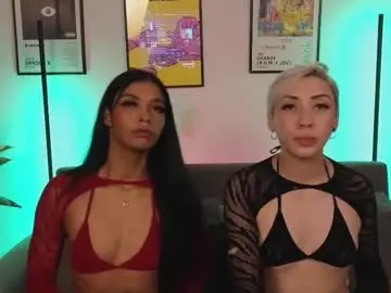 Chaturbate Live Porn of violettgrey_