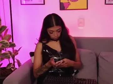 Chaturbate Adult Webcams of violettgrey_