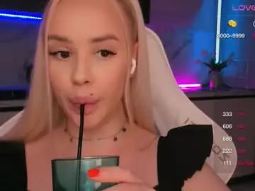 Chaturbate Best live sex cam show of blond_diamond