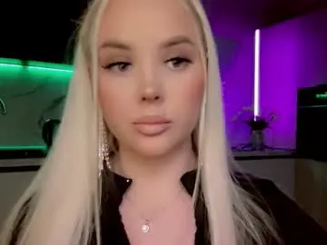 Chaturbate Free Porn Cam of blond_diamond