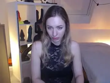 Chaturbate Live Sex Cam of scarlet_sophie