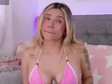 Chaturbate Live Sex Cam of anntonellalee