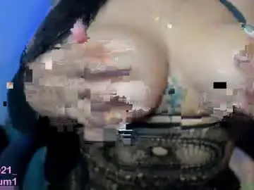 Chaturbate Watch Live Sex Cams of kmikum1