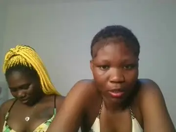 Chaturbate Live Sex Cam of royal_goddes