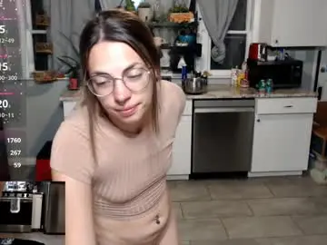 Chaturbate Live Sex Cam of kierbearkisses