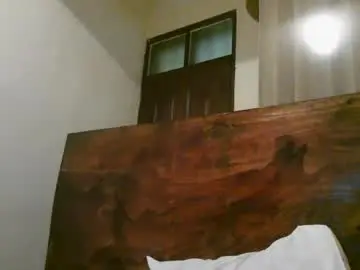 Chaturbate Free Porn Cam of naughty_babe000